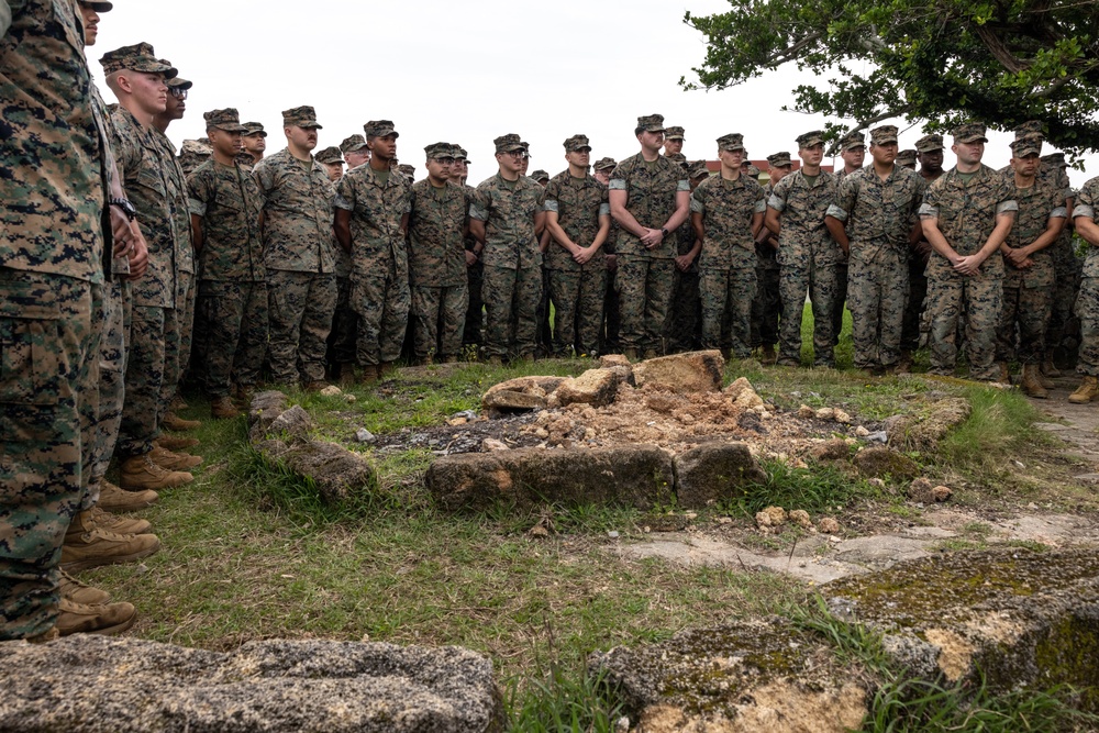 Kaiju Rain | III MEF Commanding General visits III MIG
