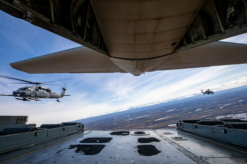 U.S. military conducts Aerial Refueling during Kodiak Mace 25