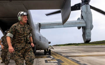 Kaiju Rain | III MEF Commanding General visits III MIG
