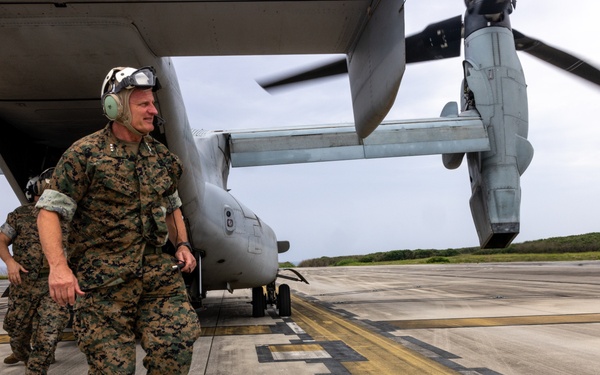 Kaiju Rain | III MEF Commanding General visits III MIG