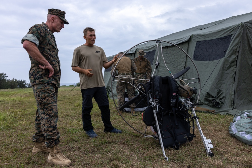 Kaiju Rain | III MEF Commanding General visits III MIG