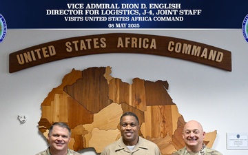 Vice Admiral English Visits United States Africa Command