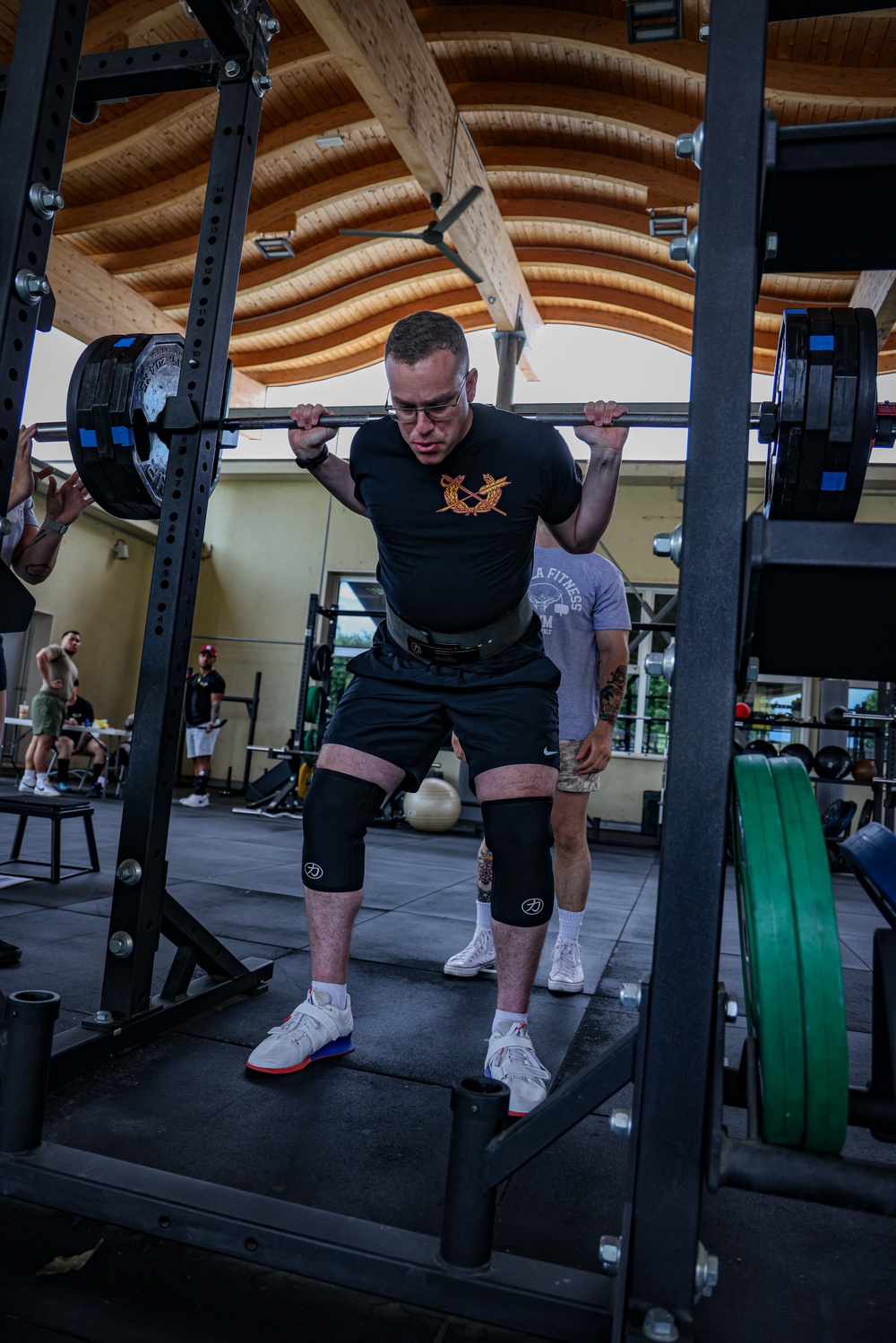 Vicenza BOSS holds weightlifting competition to build community