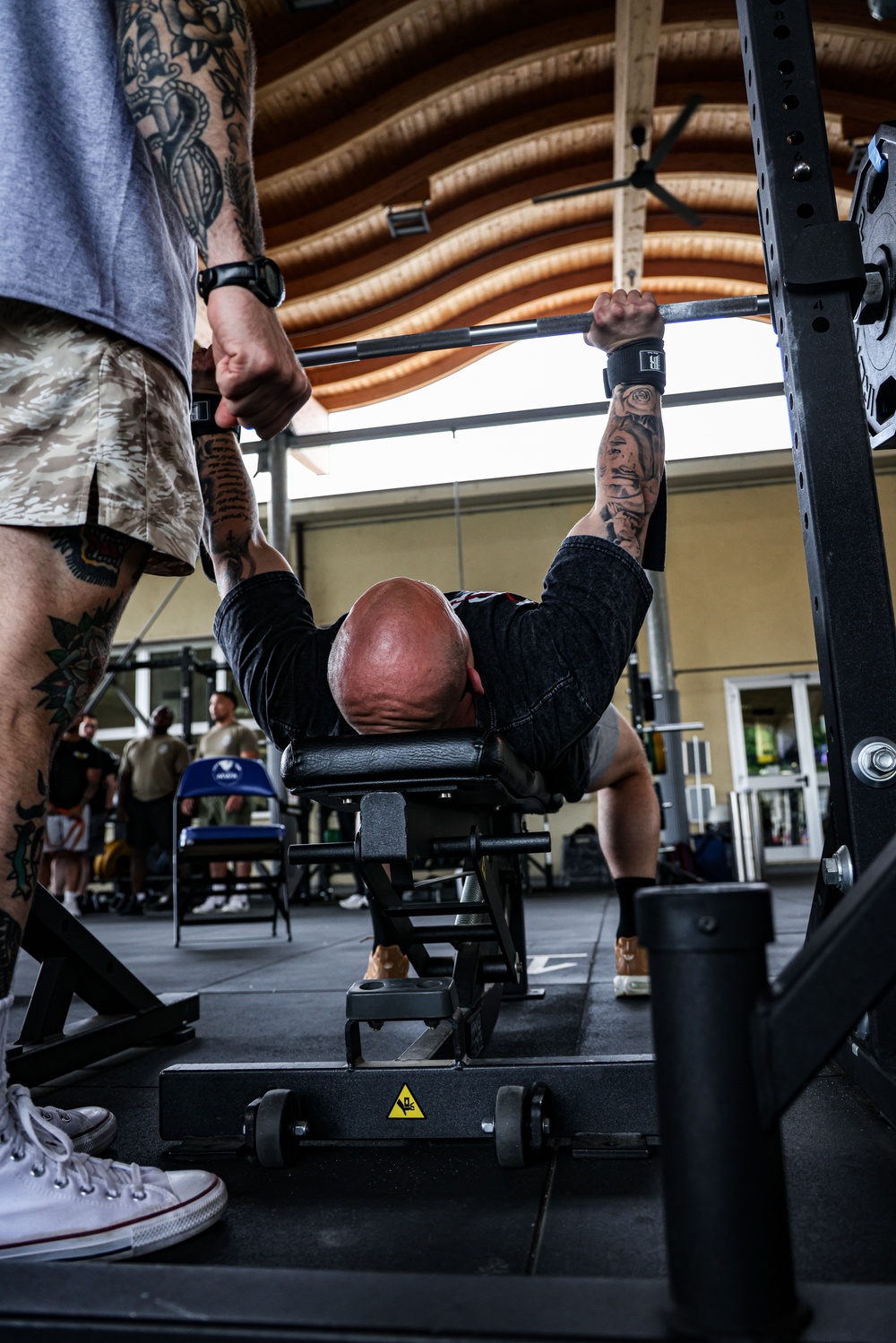 Vicenza BOSS holds weightlifting competition to build community