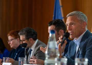 KMC leaders foster community partnerships at mayors' forum