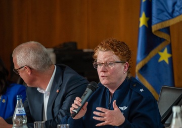 KMC leaders foster community partnerships at mayors' forum