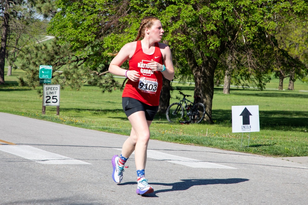3 Pa. Guard Soldiers make All-Guard Marathon Team