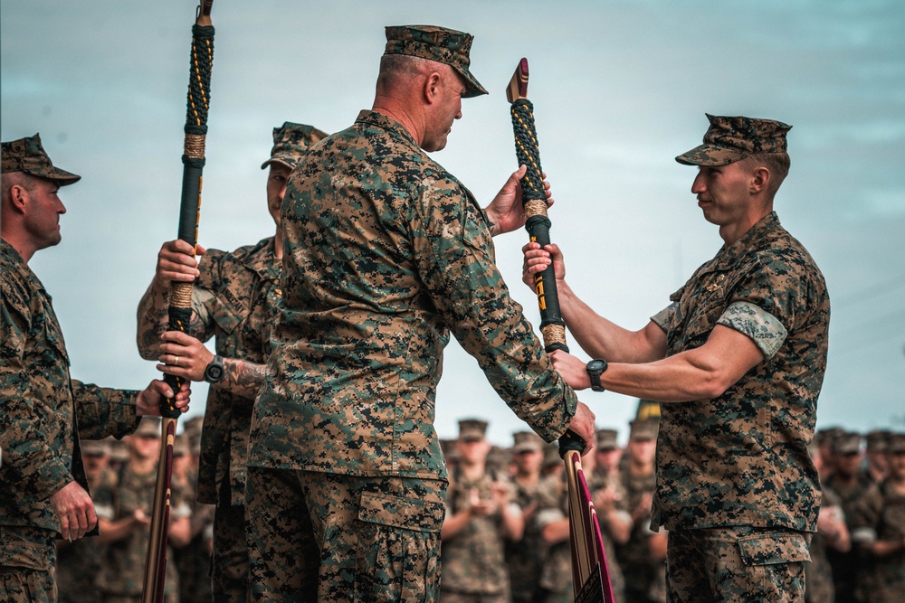Recon Marines Honor Fallen, Win Challenge