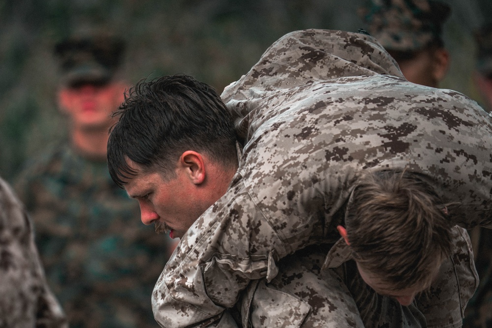 Recon Marines Honor Fallen, Win Challenge