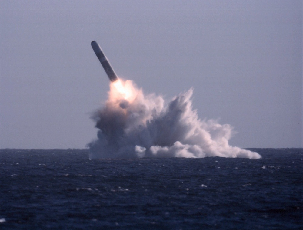 USS West Virginia D5 launch