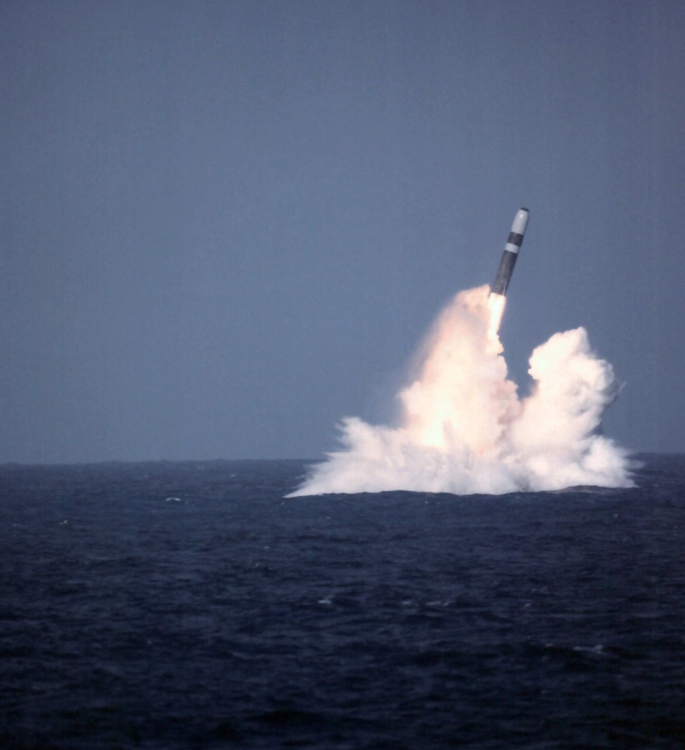 USS West Virginia D5 launch
