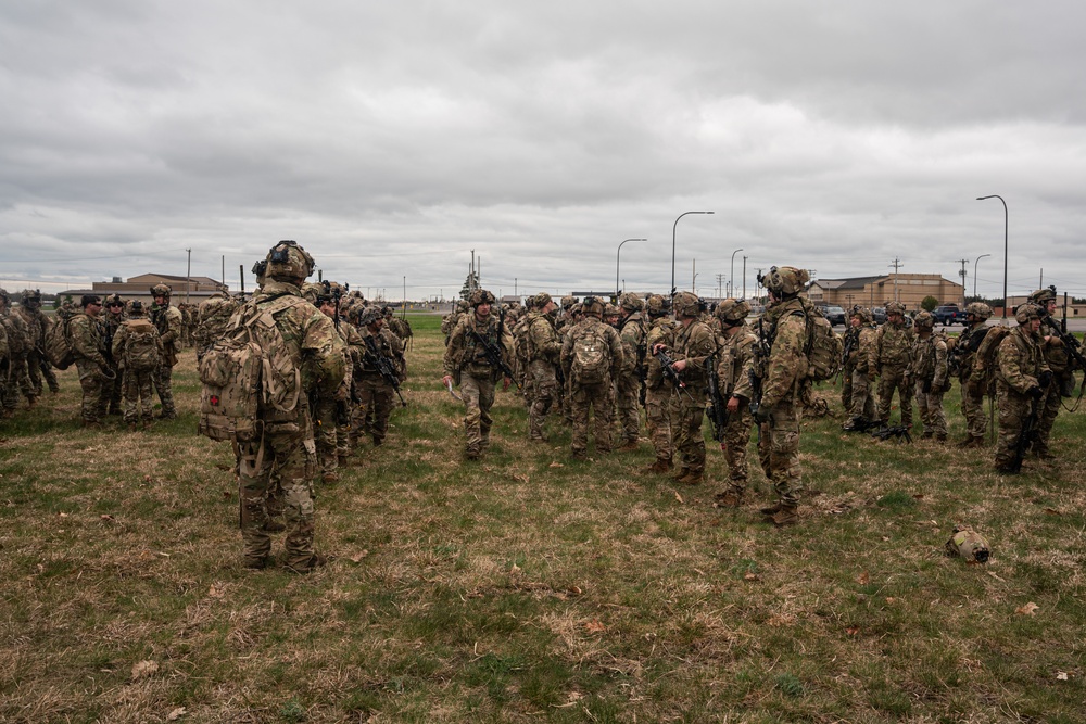 10th MTN DIV &quot;Polar Bears &quot; Execute Air Assault Rehearsals