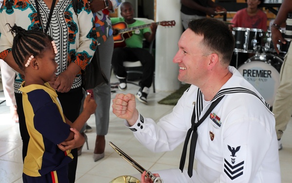Obangame Express 25 Navy Band Performs with Local Students