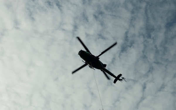 U.S. Marines with HMLA-269 and 2nd Recon conduct SPIE training