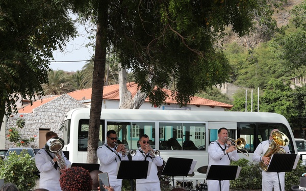 Obengame Express 2025 Navy Band Outdoor Concert