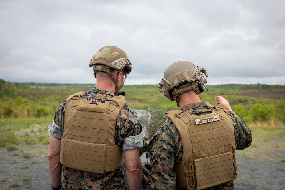 Commandant, Gen. Eric Smith, visits Marine Corps Attack Drone Team at MCB Quantico
