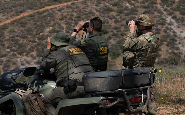 549th Military Police Company conducts joint patrol with Border Patrol at southern border