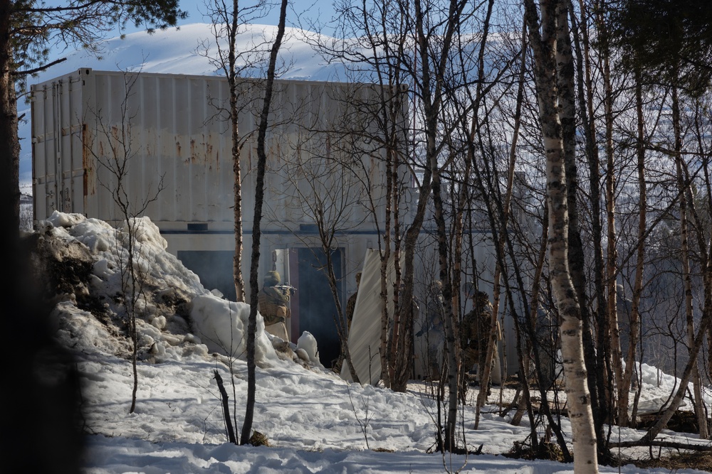 Swift Response 25 | U.S. Marines conduct Demolition Range with Norwegian Soldiers