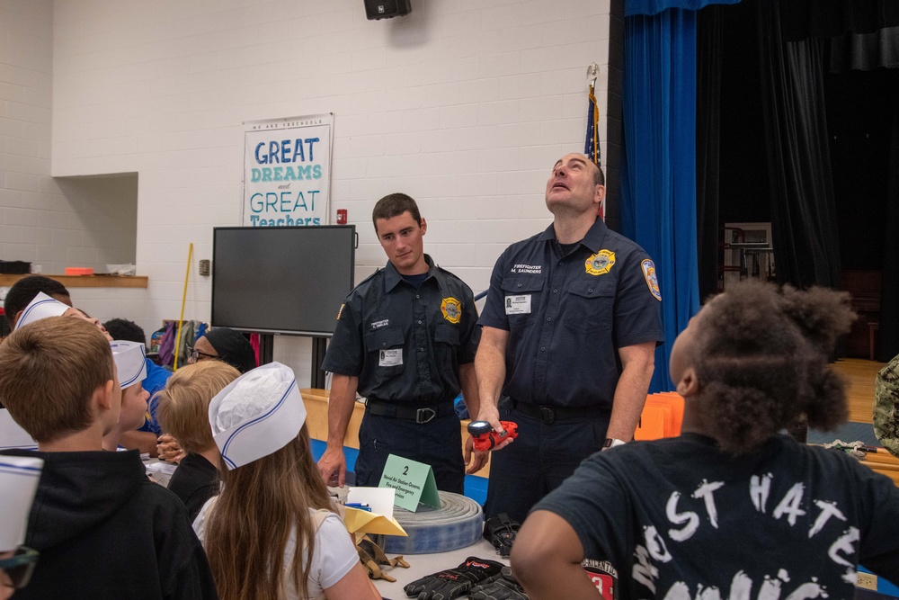 NAS Oceana Participates in Career Day
