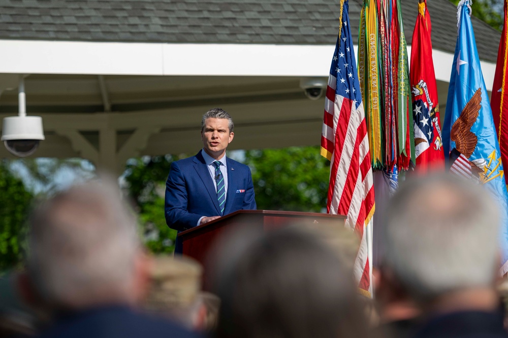 SECDEF Pete Hegseth visited the U.S. Army War College