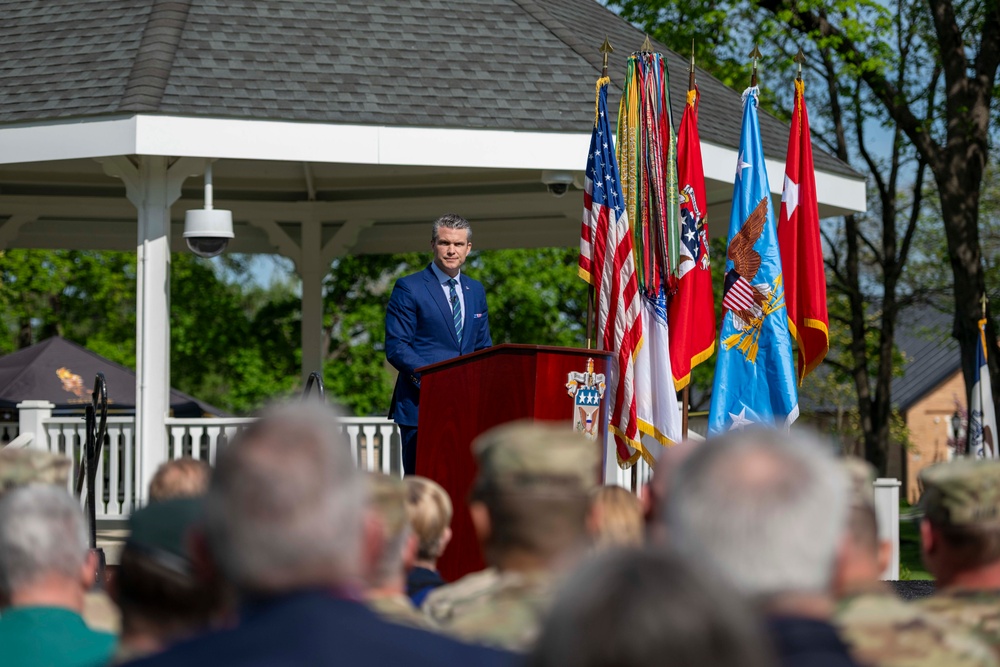 SECDEF Pete Hegseth visited the U.S. Army War College