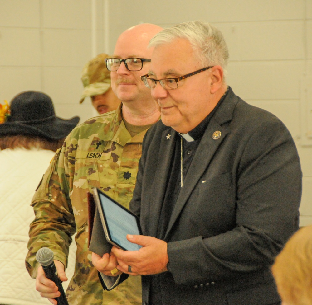Army Reserve Ambassador provides inspirational words to New Jersey military