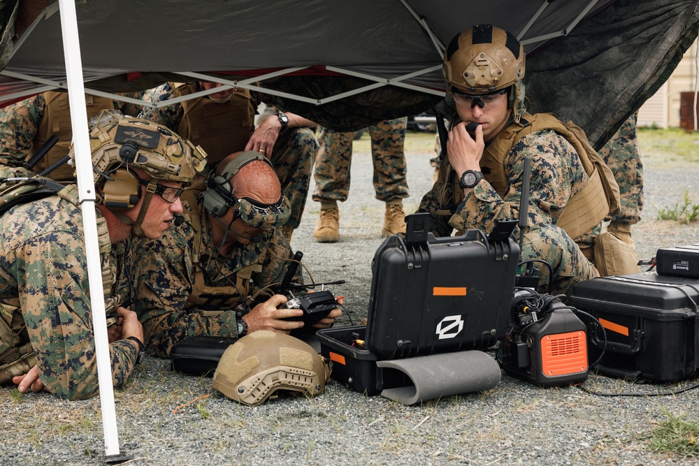 Commandant, Gen. Eric M. Smith, Visits Marine Corps Attack Drone Team