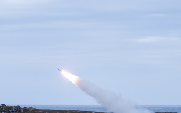 5-4 ADAR Supports Formidable Shield 25 (May 09)