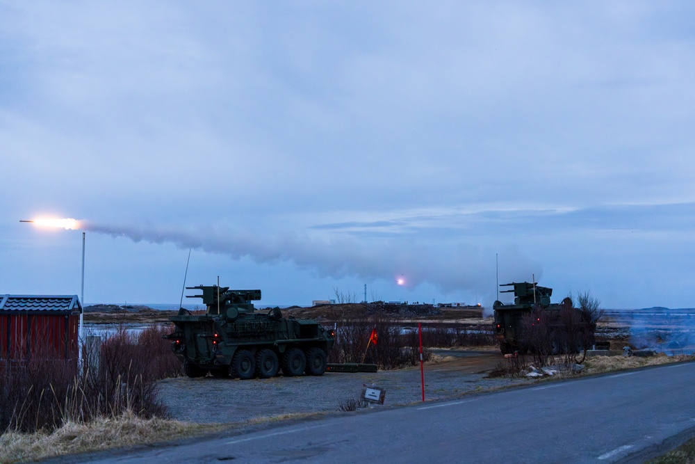 5-4 ADAR Supports Formidable Shield 25 (May 09)