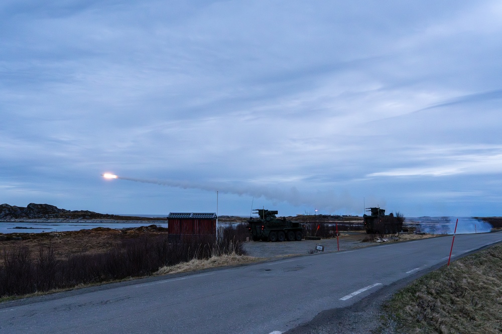 5-4 ADAR Supports Formidable Shield 25 (May 09)