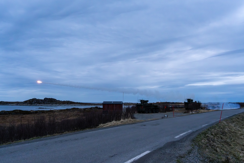 5-4 ADAR Supports Formidable Shield 25 (May 09)