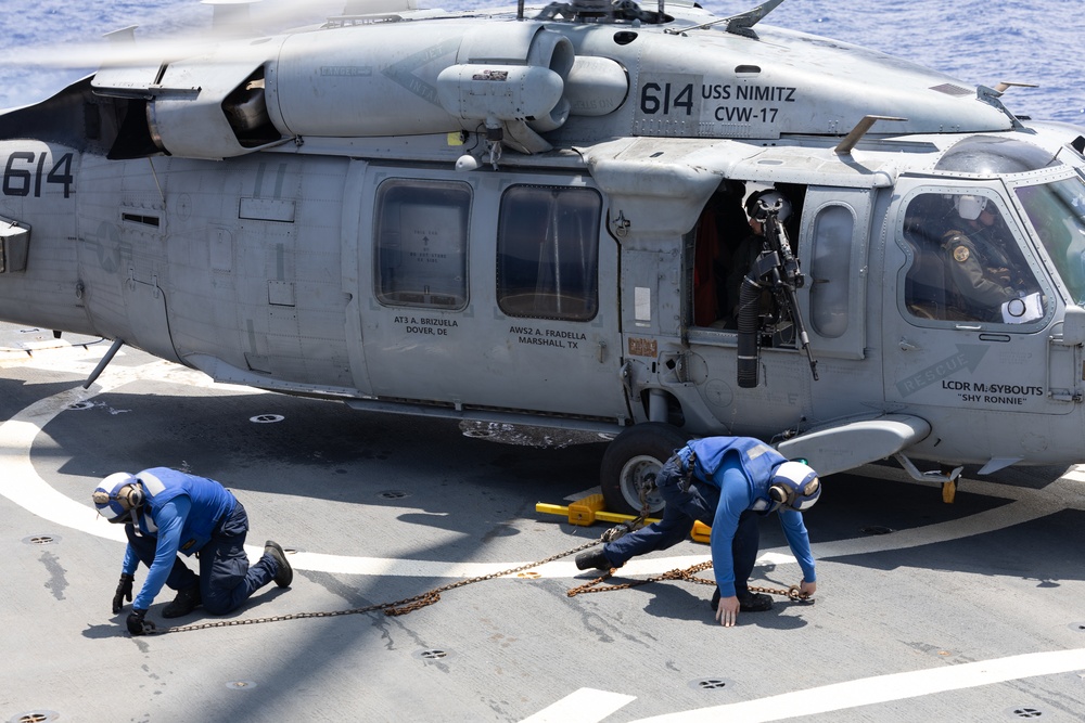 USS Curtis Wilbur (DDG 54) Conduct Flight Operations