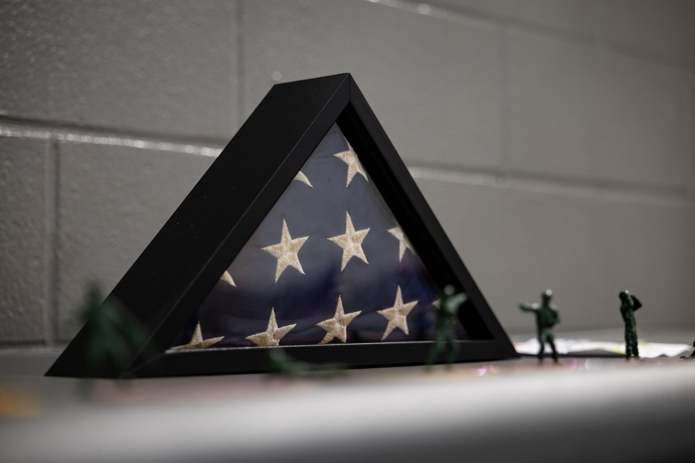 New Jersey National Guard Recruiters Teach Cub Scouts How to Fold The American Flag