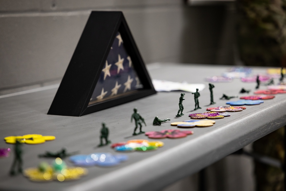 New Jersey National Guard Recruiters Teach Cub Scouts How to Fold The American Flag