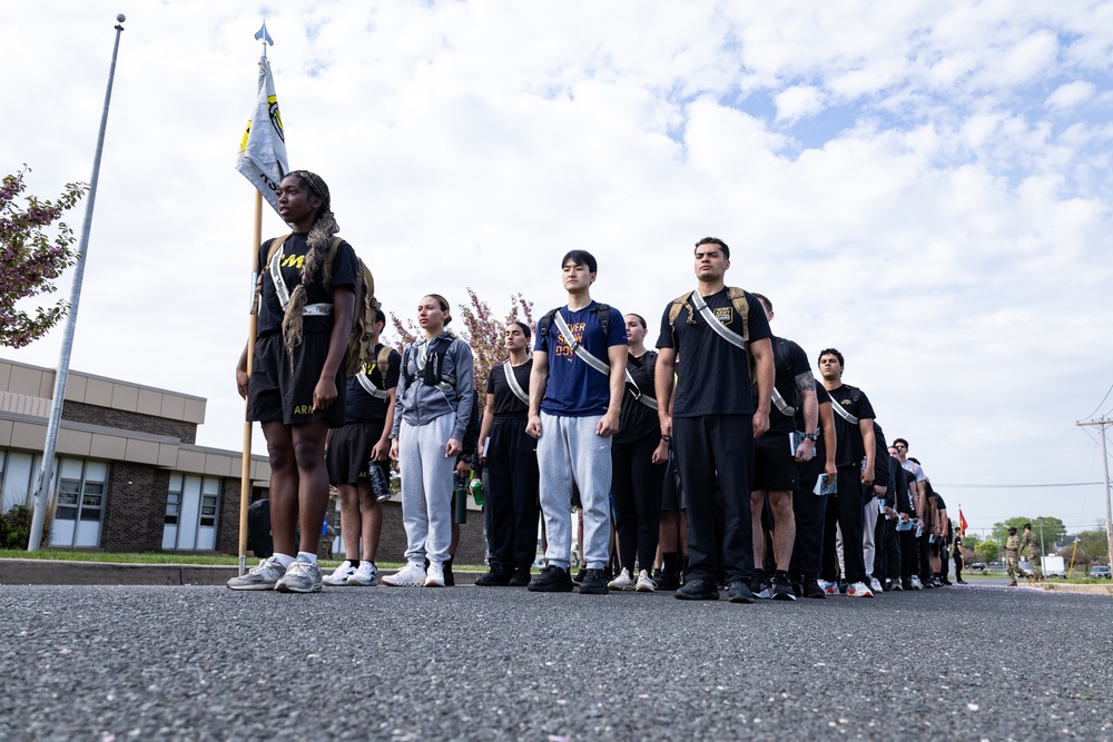 Recruit Sustainment Program conducts May drill