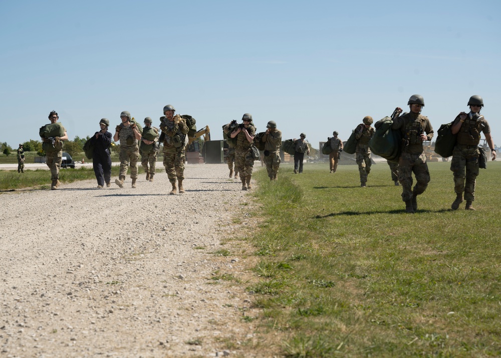 Skyway Chariot: Airmen repair a flight line