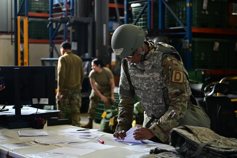 Skyway Chariot: Airmen gear up at simulated deployment line