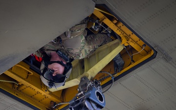 117th Field Artillery and the 169th Aviation train in sling load operations together
