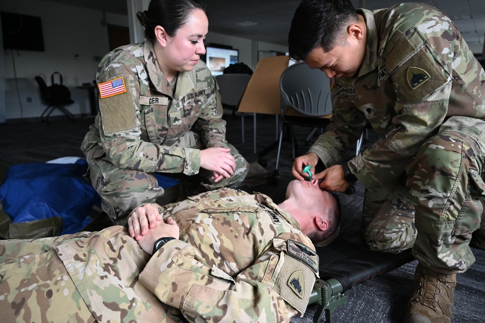 D.C. Army National Guard Medical Detachment provides Combat Lifesaver (CLS) course
