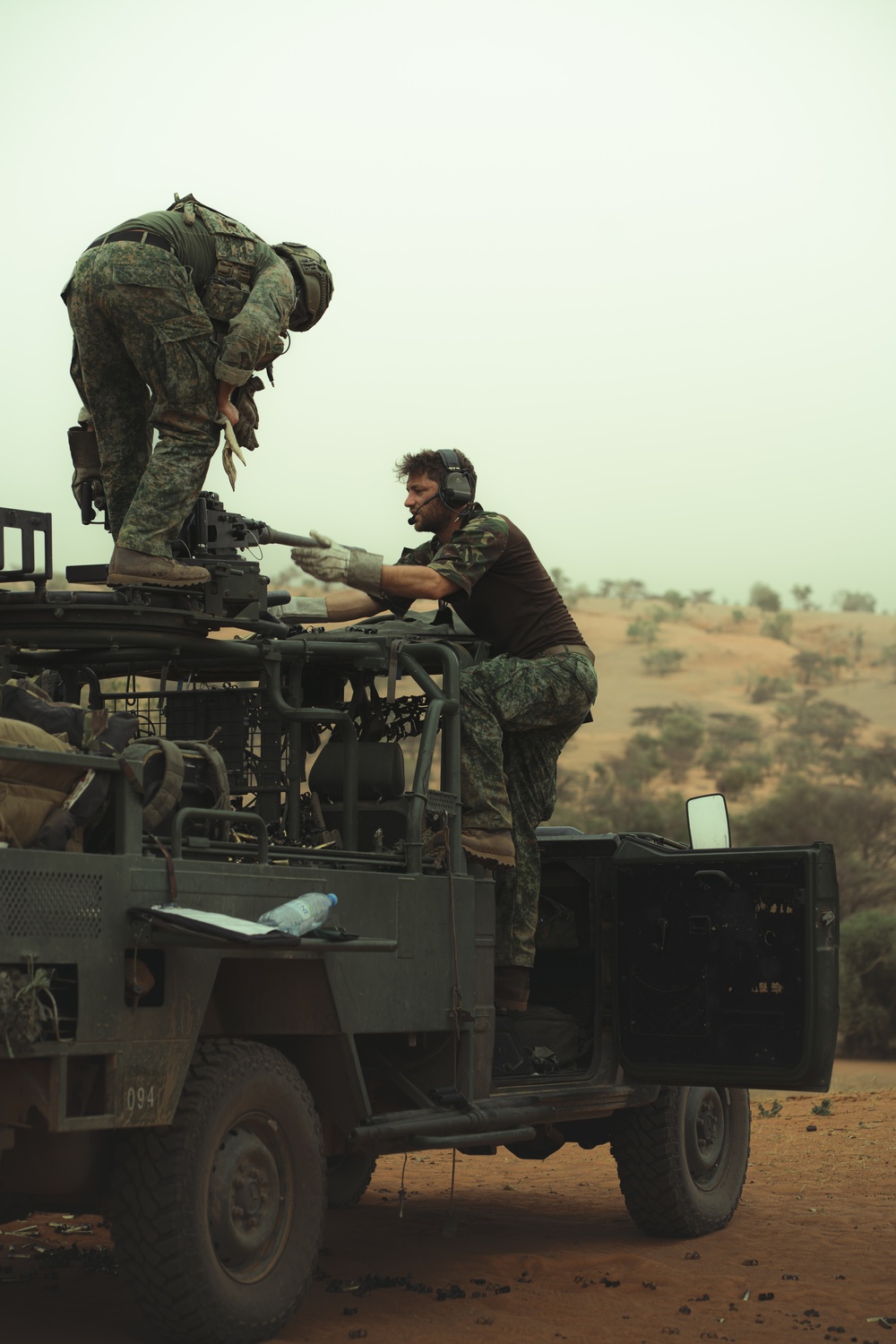 Dutch recon forces sharpen gunnery skills in Senegal during African Lion 2025