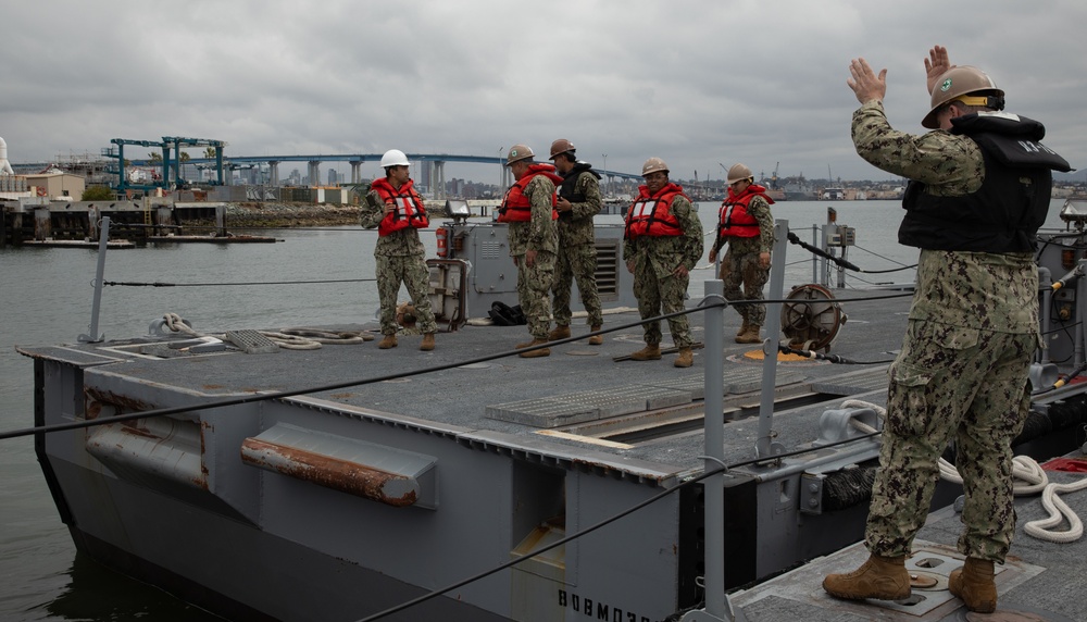 Amphibious Construction Battalion 1 Conduct Underway Training