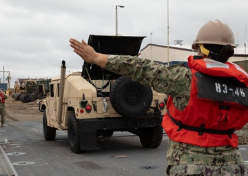 Amphibious Construction Battalion 1 Conduct Underway Training