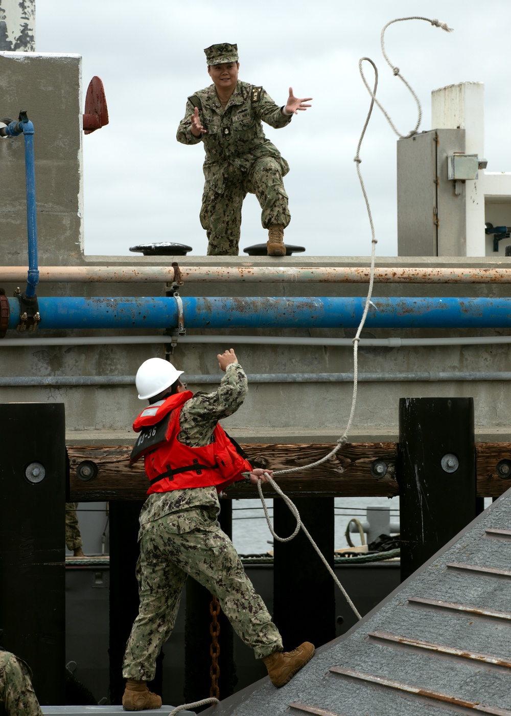 Amphibious Construction Battalion 1 (ACB-1) Conducts Underway Training