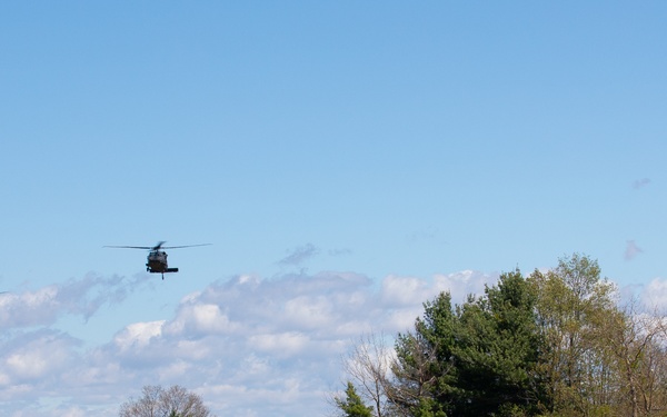 4-31 &quot;Polar Bears&quot; Execute a Joint Forcible Entry