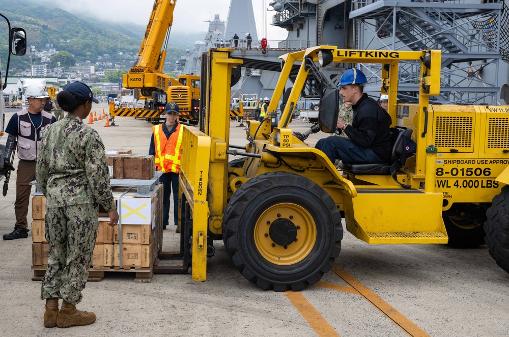 USS America (LHA 6) Conducts Onloads