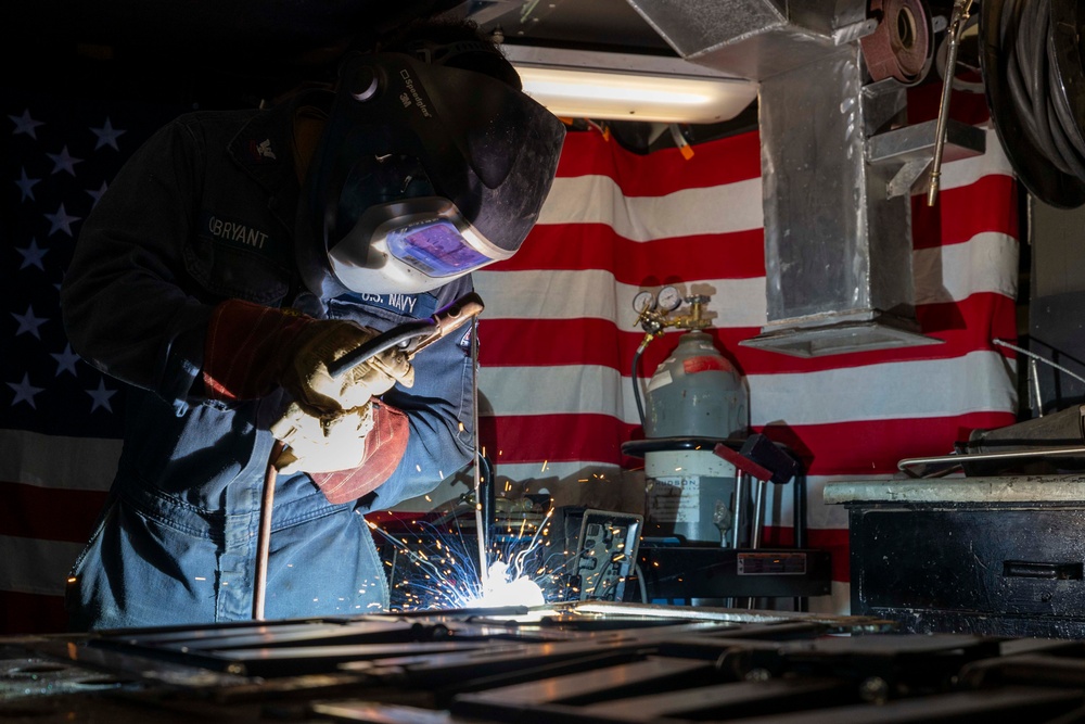 Daily Operations Aboard USS George H.W. Bush (CVN 77)