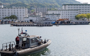 USS America (LHA 6) Conducts Small Boat Operations