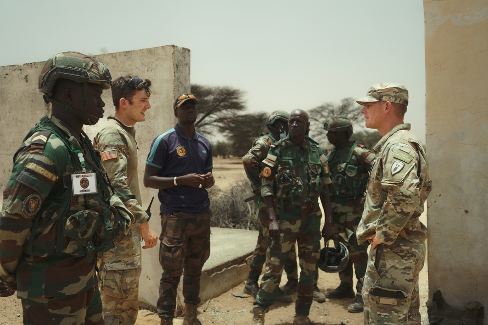 US builds partner capacity through EOD training in Senegal