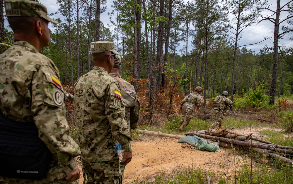 PISAJ-20 observe OSUT live-fire training