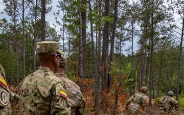 PISAJ-20 observe OSUT live-fire training
